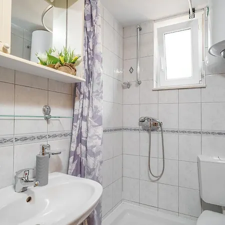 Apartmani Nedoklan *